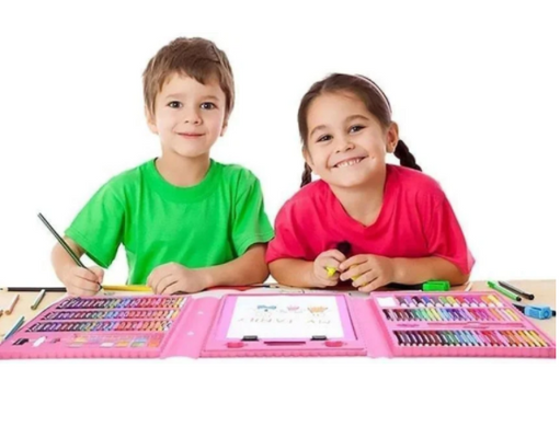 Набір для дитячої творчості у валізі з 208 предметів “Валіза творчості” Рожевий