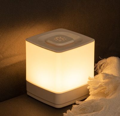 Сенсорний нічник для спальні, є 3 режими світла